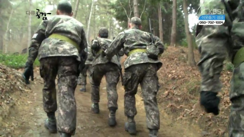 사관학교.. 군계일학 외국인.......JPG | 인스티즈
