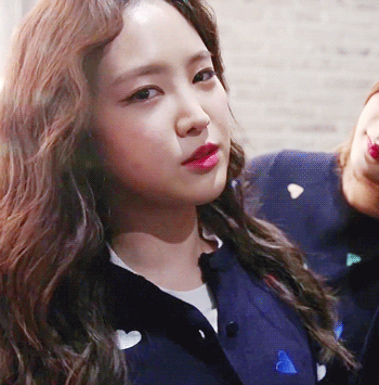 [에이핑크] 손이 얼어붙는 느낌이라서 나은이 | 인스티즈