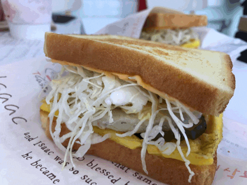 버거샌드 고민시대! 서브웨이 이삭토스트 맘스터치 버거킹 맥도날드 롯데리아 gifjpg | 인스티즈