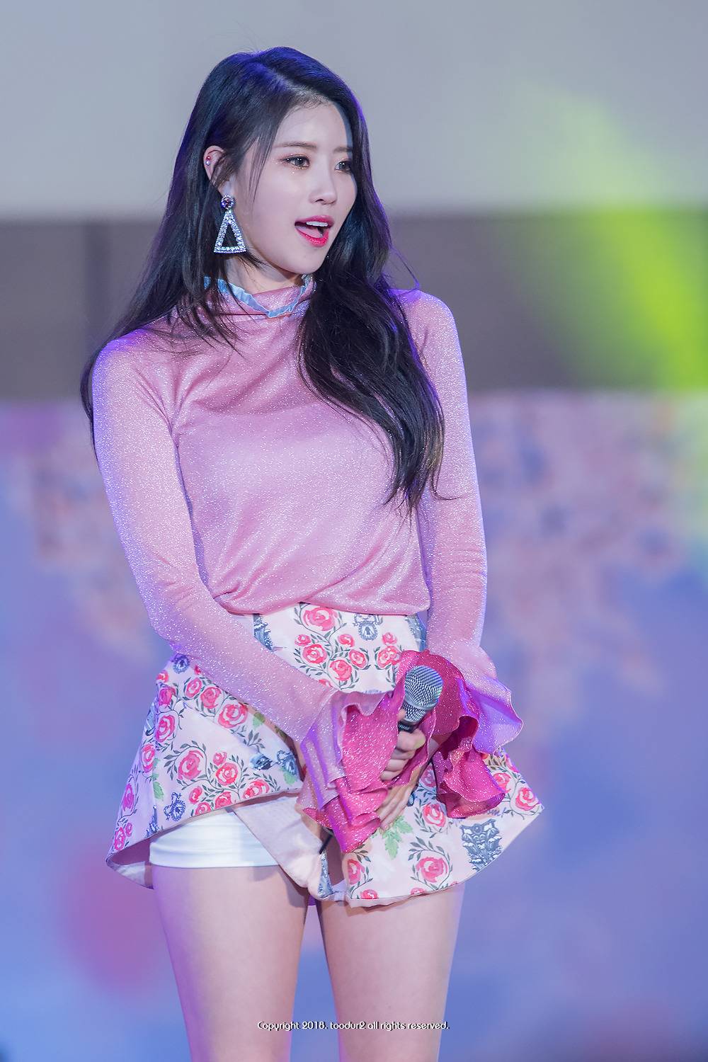  러블리즈 미주...핑크...꽃무늬... | 인스티즈