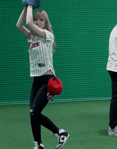 트와이스 서열 9위는 누구? gif | 인스티즈