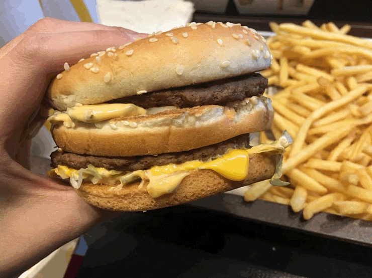 버거샌드 고민시대! 서브웨이 이삭토스트 맘스터치 버거킹 맥도날드 롯데리아 gifjpg | 인스티즈