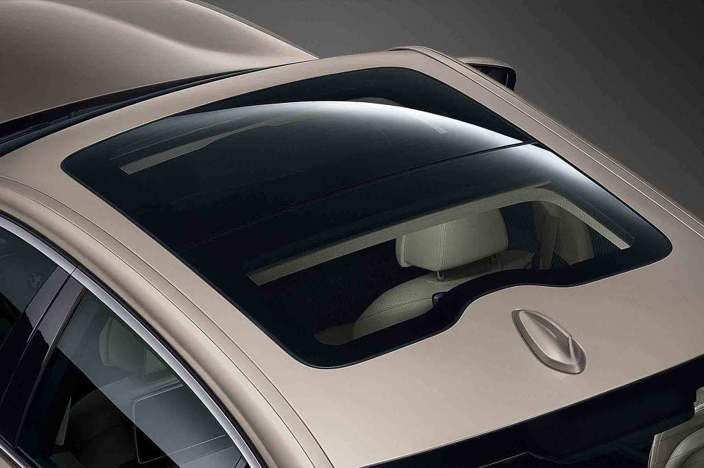 2018 신형 BMW 5 시리즈 LONG WHEELBASE [데이터주의] | 인스티즈