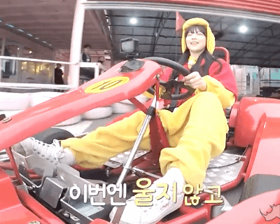 카트 타는 프로미스나인.gif | 인스티즈