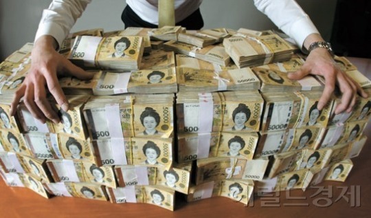 30억 받기 vs 외모와 성격이 이상형인 여자와 결혼 | 인스티즈