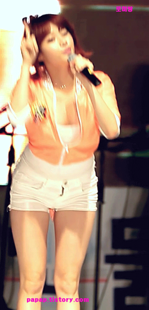 밑고보는 유라.gif | 인스티즈