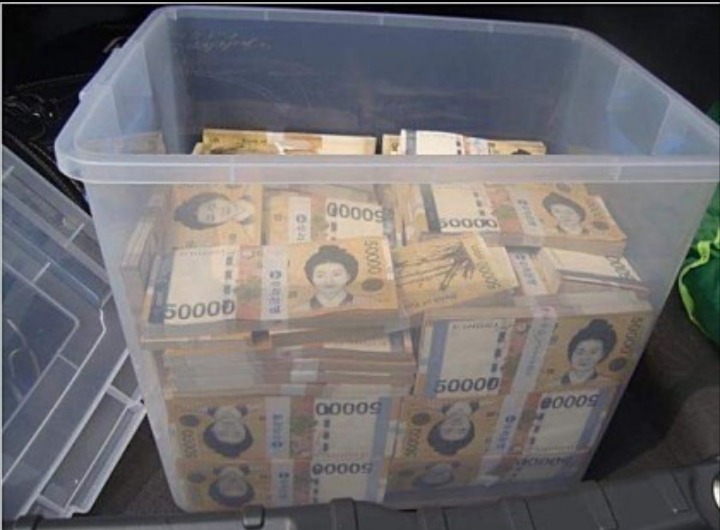 모든 나라 언어마스터 vs 10억받고 그냥 살기 | 인스티즈