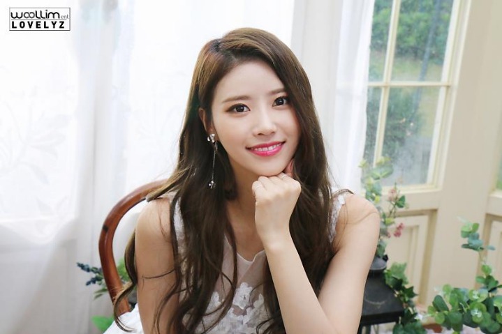 [러블리즈] 부산가는길인데 옥천휴게소에서 잠깐 쉬고 밥먹고 갈거라 미주 | 인스티즈