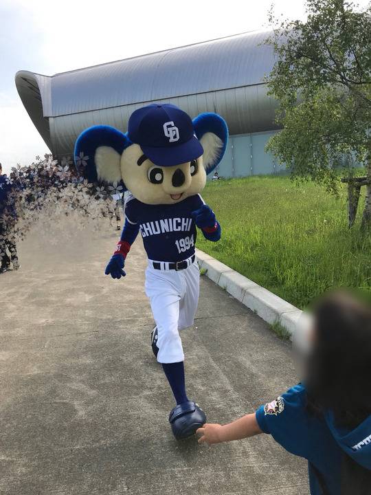 마스코트의 흔한 팬서비스.jpg | 인스티즈