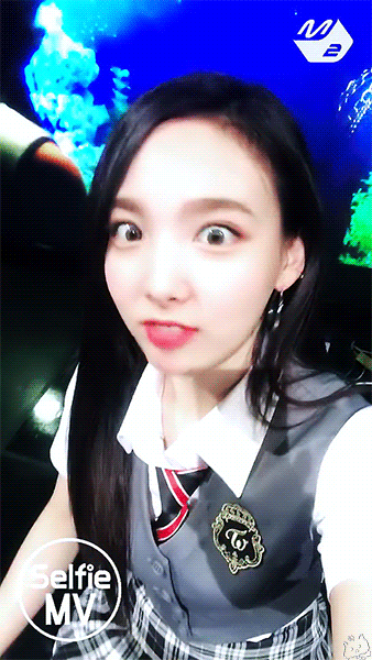셀피뮤비 나여니 | 인스티즈