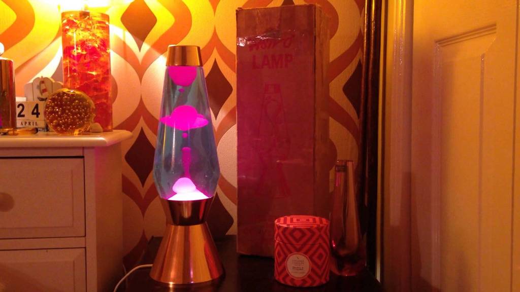 신비스러운 인테리어 소품 라바 램프 (Lava Lamp).jpgif | 인스티즈