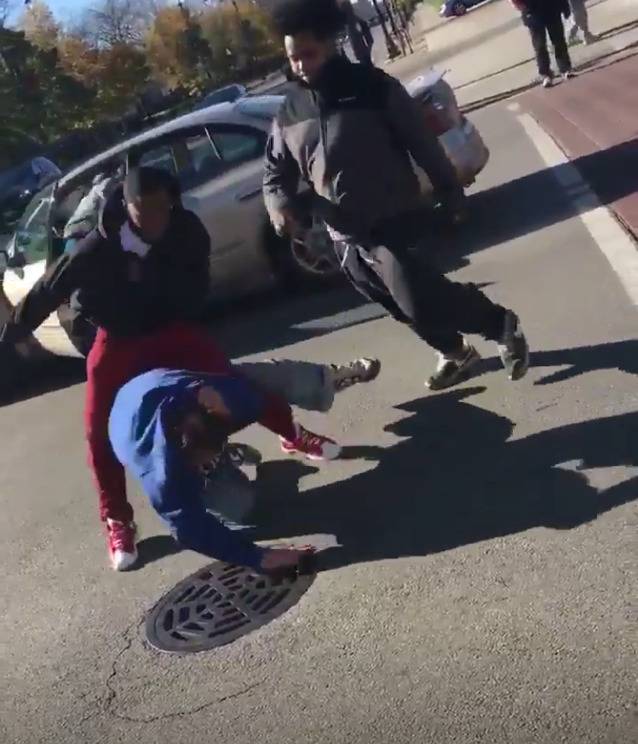 트럼프 당선 직후 혐오범죄를 겪은 사람들의 SNS | 인스티즈