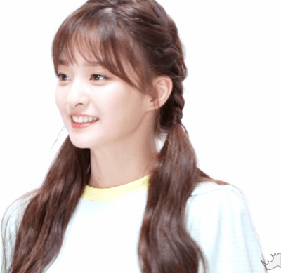 프로미스나인 이나경.gif | 인스티즈