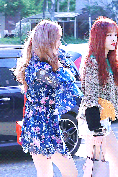 날씨가 너무 좋아서 쓰는 여자친구 신비.jpg.gif | 인스티즈