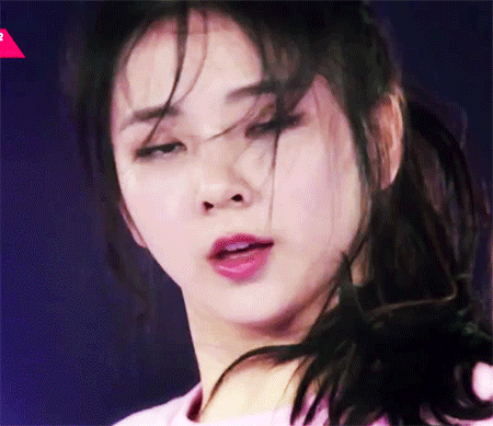 [프로듀스101] 정체를 알 수 없고 행방이 묘연한 의문의 연습생.gif | 인스티즈