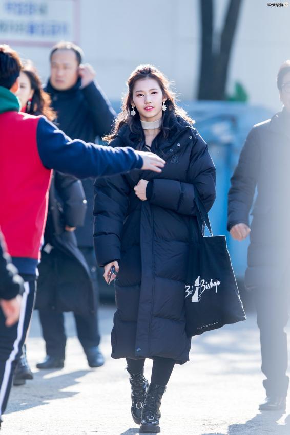 1126 인기가요 퇴근 사나 | 인스티즈