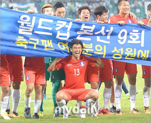 눈물까지 흘리면서 가장 격하게 기뻐한 선수.jpg | 인스티즈