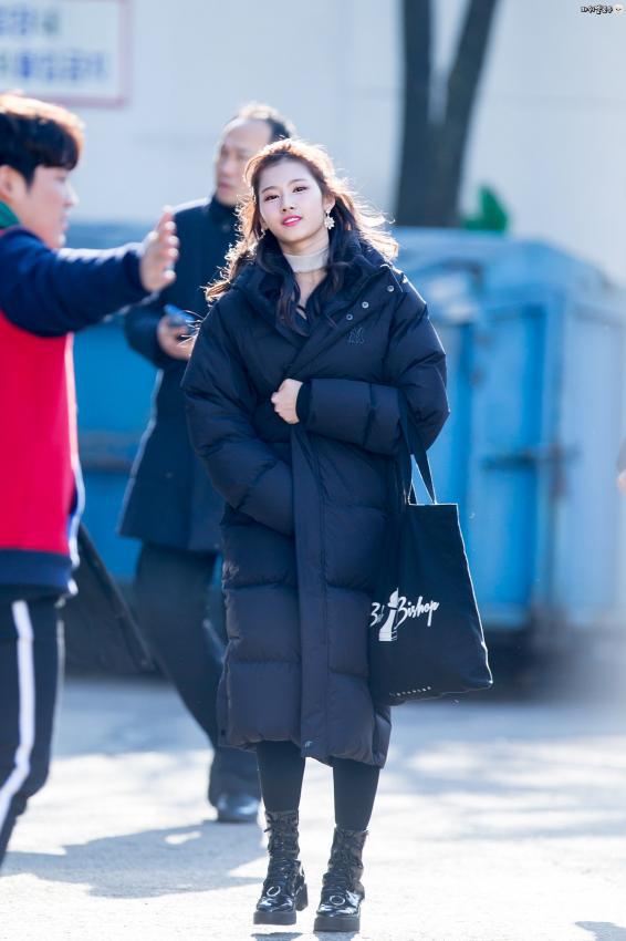 1126 인기가요 퇴근 사나 | 인스티즈