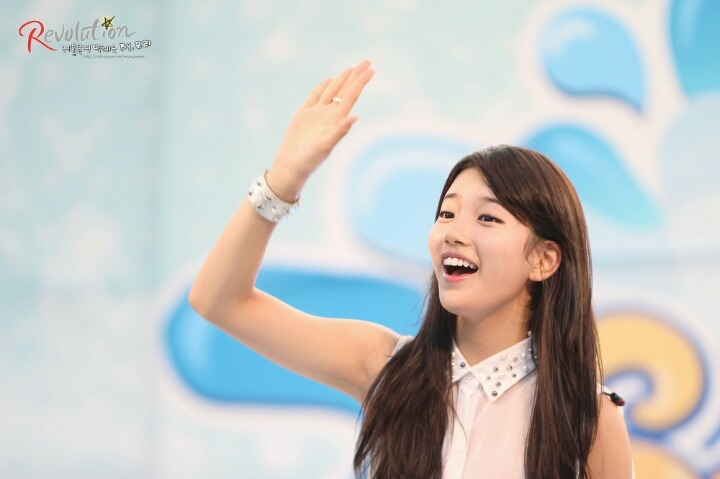 땀 흘리는 수지 | 인스티즈