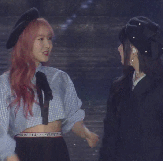 날씨가 너무 좋아서 쓰는 여자친구 신비.jpg.gif | 인스티즈