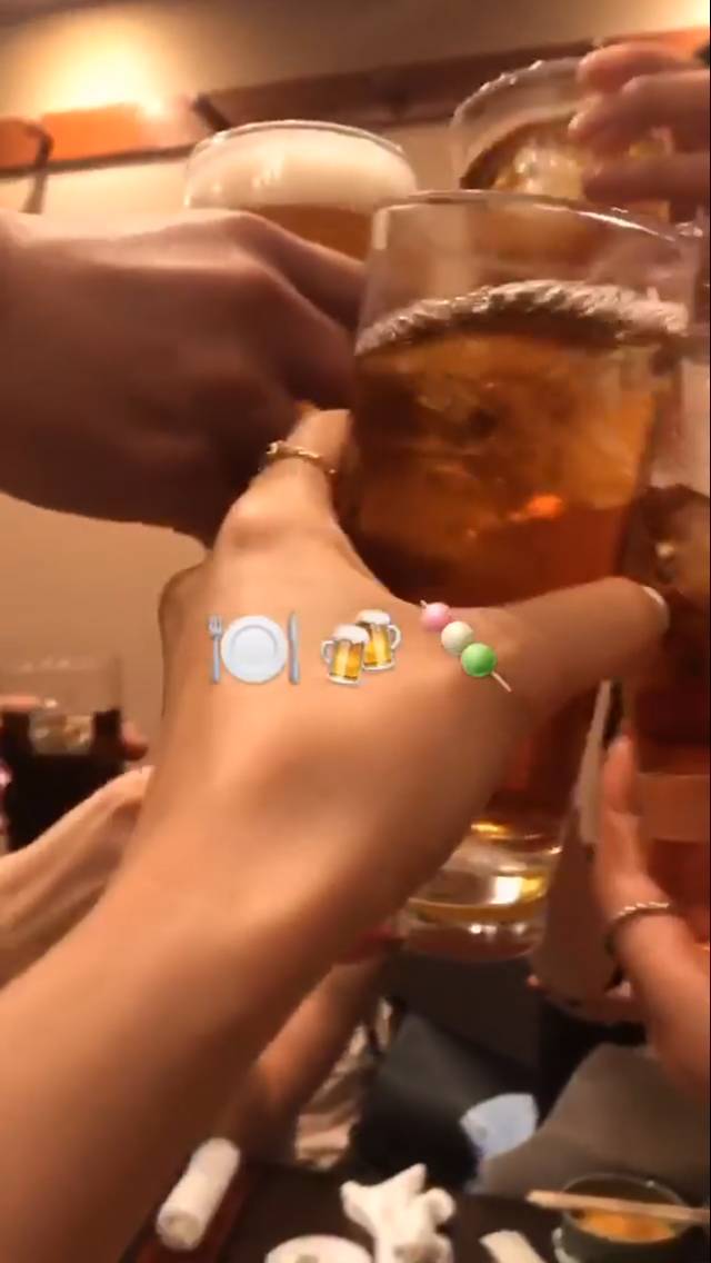 회식 중인 에이핑크 | 인스티즈