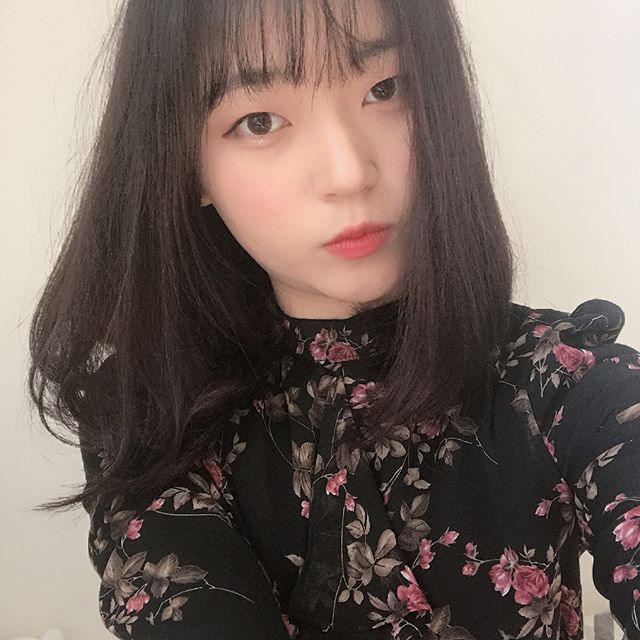 은근 이쁜 인디가수 | 인스티즈