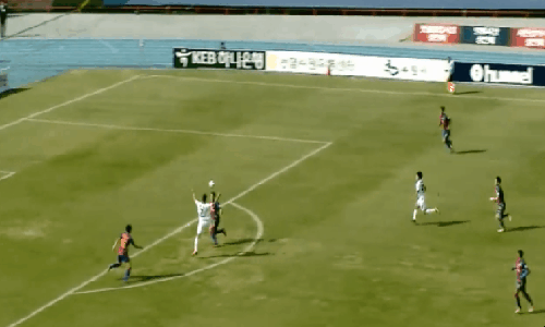 향후 대한민국의 중원을 책임질 재능.gif | 인스티즈