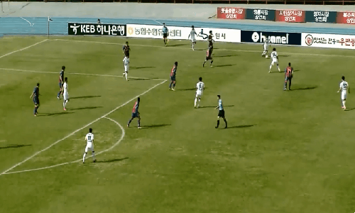 향후 대한민국의 중원을 책임질 재능.gif | 인스티즈