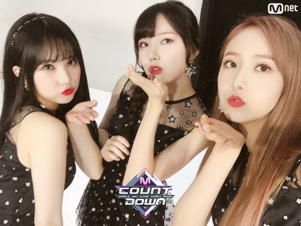 아이스버킷 참여하면 좋겠어서 여자친구.jpg.gif.미모 실화?! | 인스티즈