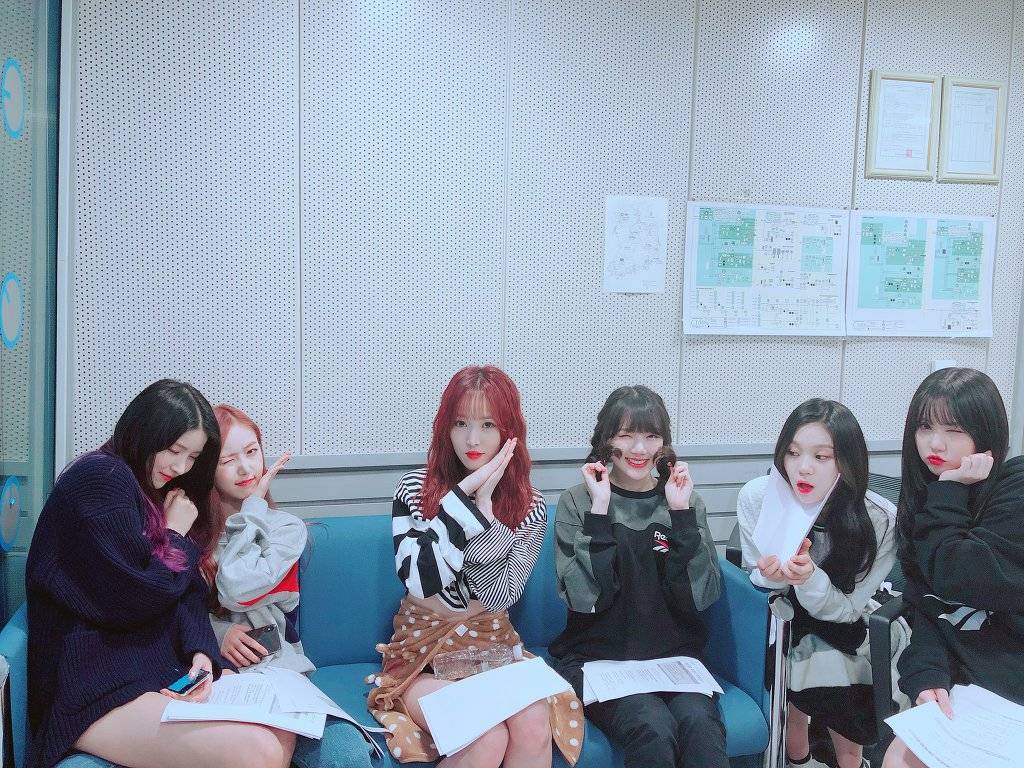 아이스버킷 참여하면 좋겠어서 여자친구.jpg.gif.미모 실화?! | 인스티즈