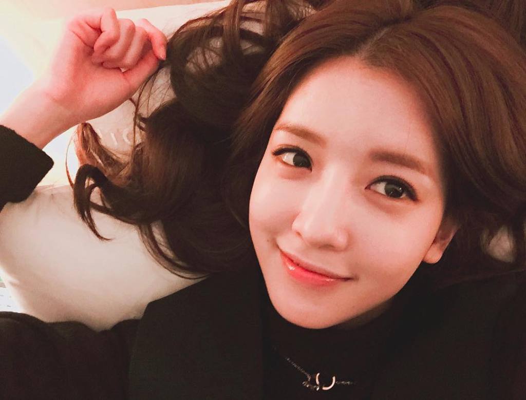 으라차차 와이키키 정인선.jpgif | 인스티즈