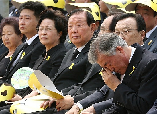 문재인 대통령이 꿈에서 여러번 봤다는 사람..gif | 인스티즈