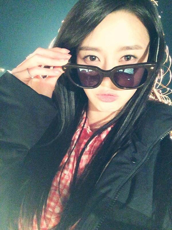 우리과 여신이자 학교 여신인데 졸업할때까지 나눈 대화가 안녕이 전부일것 같이 생김 | 인스티즈