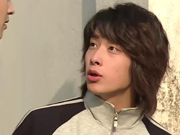 [거침없이하이킥] 선생님이 울때마다 나타나는 윤호.jpg | 인스티즈