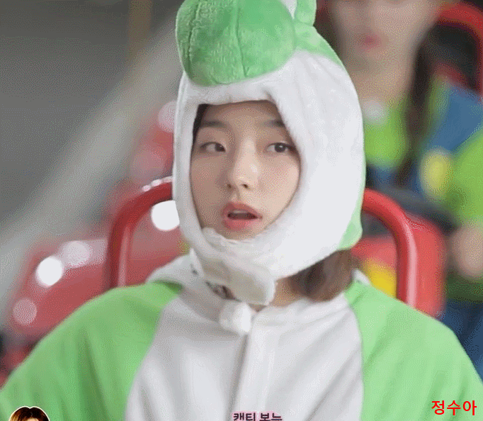 제주도에서 카트타는 프로미스 나인.gif | 인스티즈