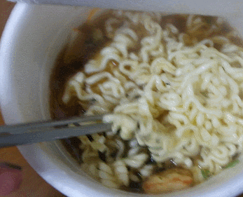 컵라면은 역시... vs | 인스티즈