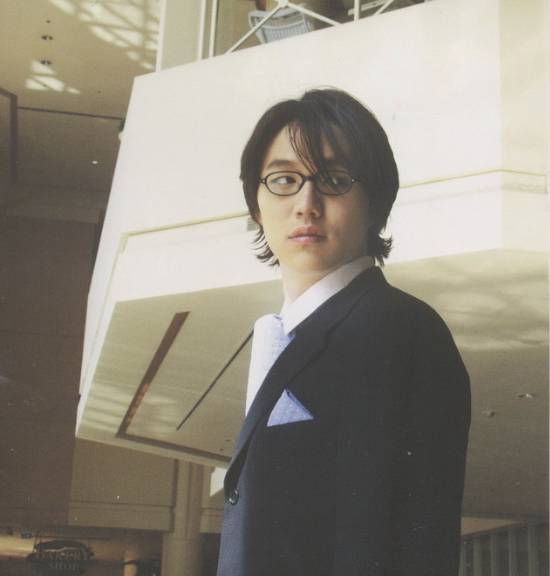 은근히 뱀파이어인 연예인 | 인스티즈