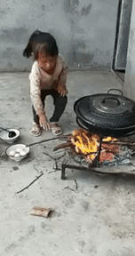 동생 돌보는 누나.gif | 인스티즈