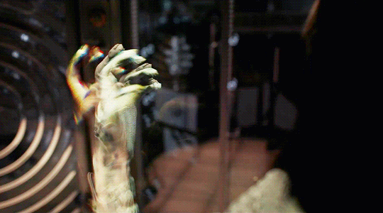 7월에 개봉하는 앤트맨과 와스프 메인 빌런 고스트.gif | 인스티즈