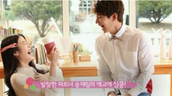 자본주의 웃음과 현실 웃음이 확실한 여가수 .gif | 인스티즈