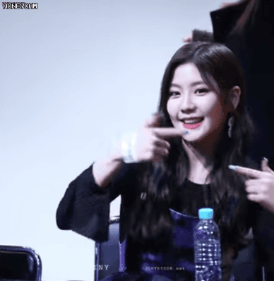 사람들을 즐겁게 해주는 걸 좋아하는 아이돌.gif | 인스티즈