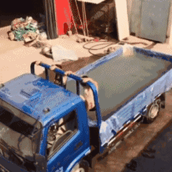 중국의 흔한 이동식 수영장.gif | 인스티즈