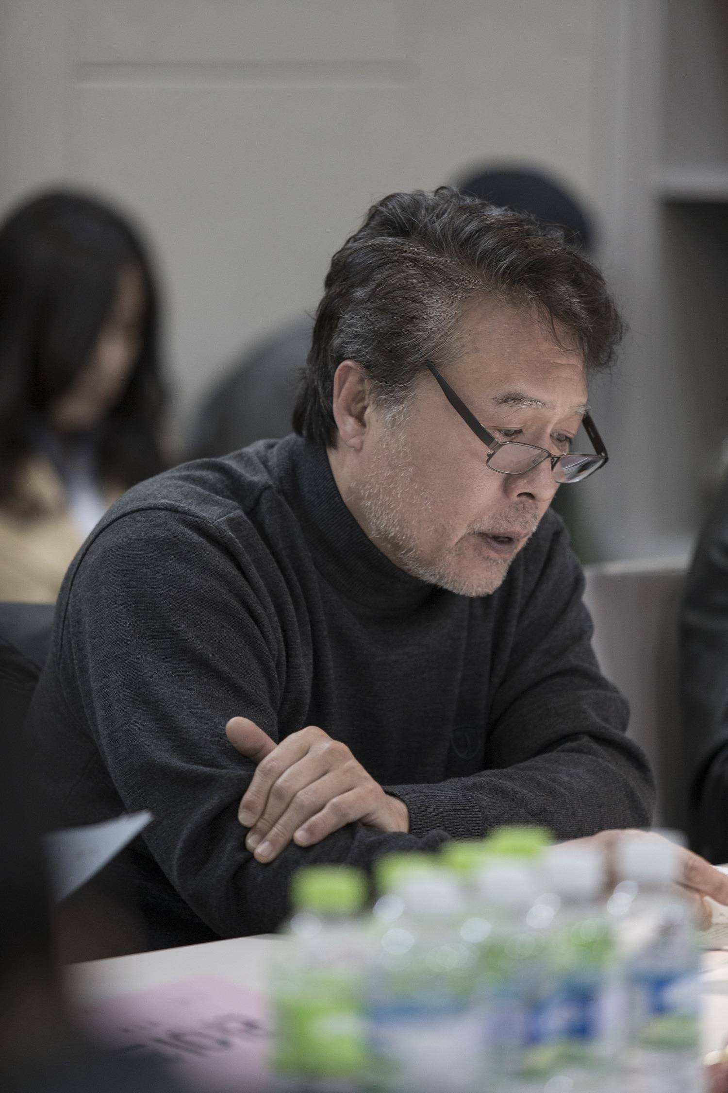 [라이프] 아버지뻘 병원장 이름 막 부르는 조승우 차기작 캐릭터.jpg | 인스티즈