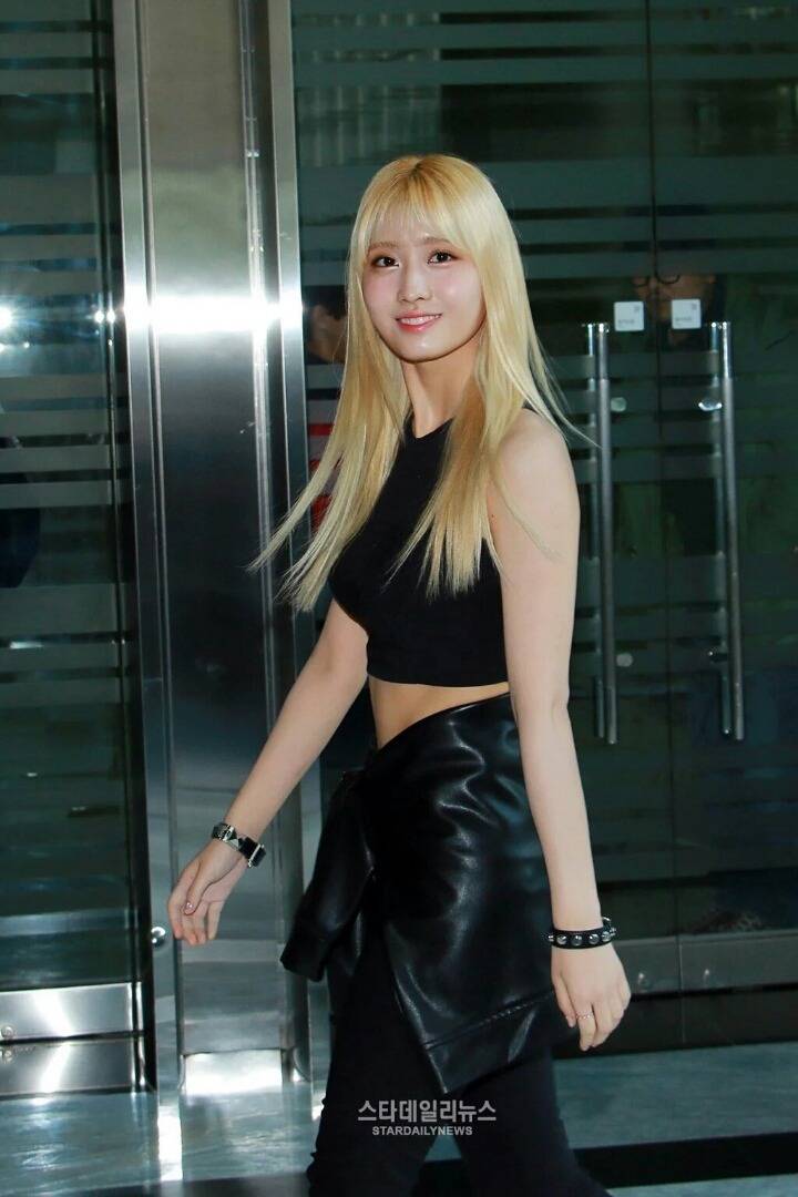 어제자 트와이스 지효, 모모 기사사진 | 인스티즈