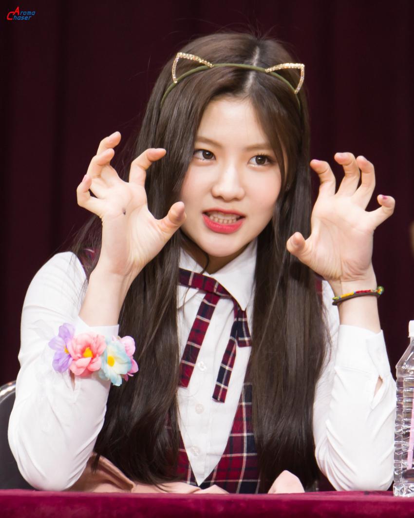 사람들을 즐겁게 해주는 걸 좋아하는 아이돌.gif | 인스티즈