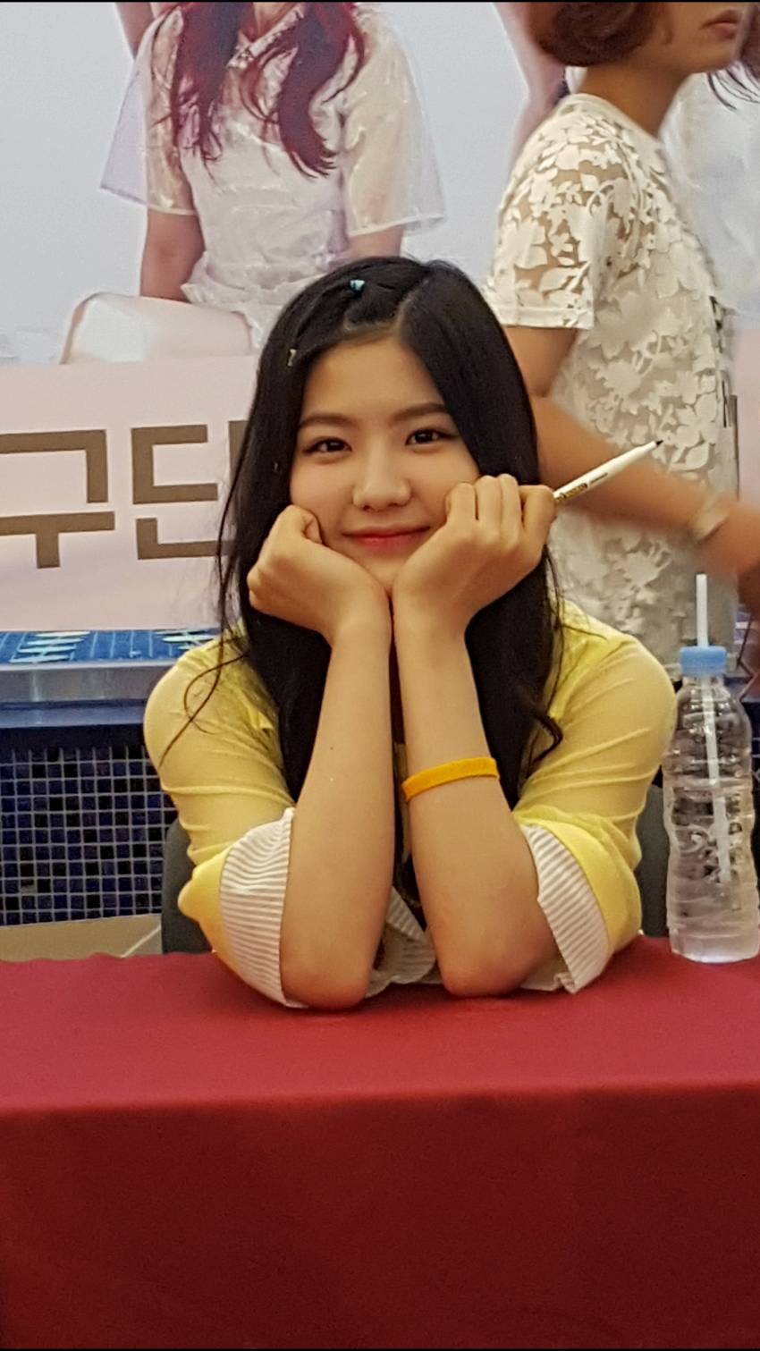 사람들을 즐겁게 해주는 걸 좋아하는 아이돌.gif | 인스티즈