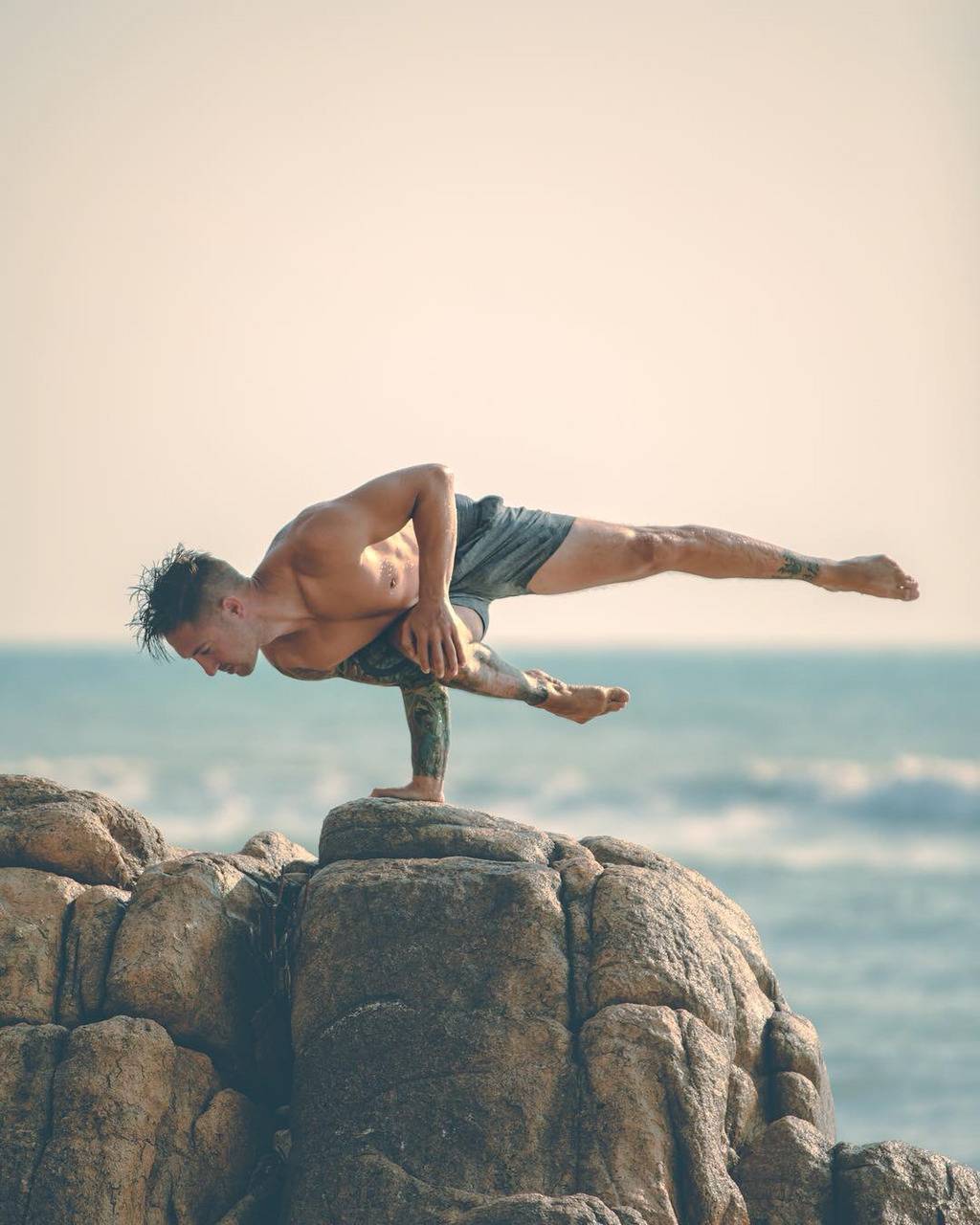 요가하는 남자 요기(yogi) | 인스티즈