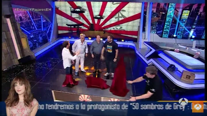 혐오스러운 스페인 지상파의 전범기 | 인스티즈