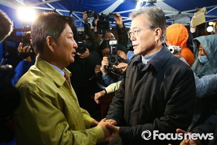 대구 서문시장 화재현장 찾은 문재인 | 인스티즈