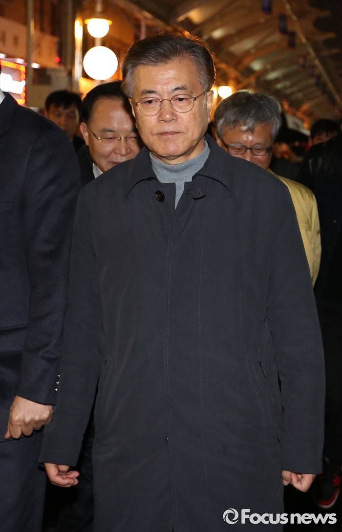 대구 서문시장 화재현장 찾은 문재인 | 인스티즈